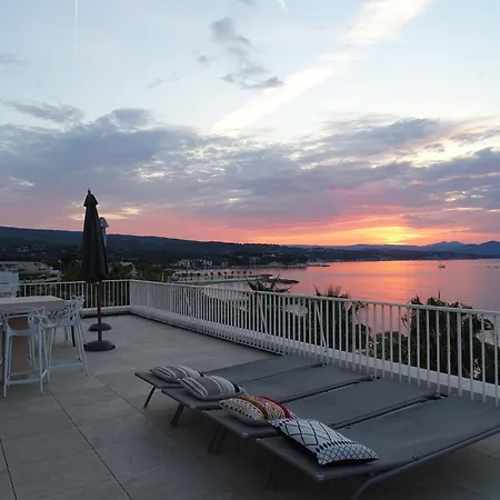 Rooftop, Vue Mer D'exception, Immense Terrasse La Ciotat