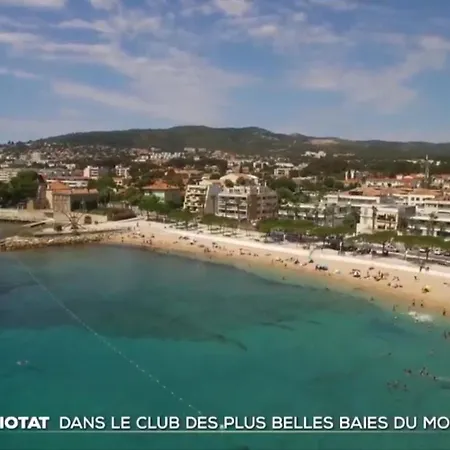 Appartement Rooftop, Vue Mer D'exception, Immense Terrasse La Ciotat