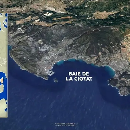 Rooftop, Vue Mer D'exception, Immense Terrasse * La Ciotat